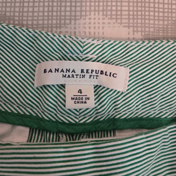 Banana Republic Martin Fit Shorts Womens 4 Green‎ Stripe Preppy Country Club - Picture 3 of 12